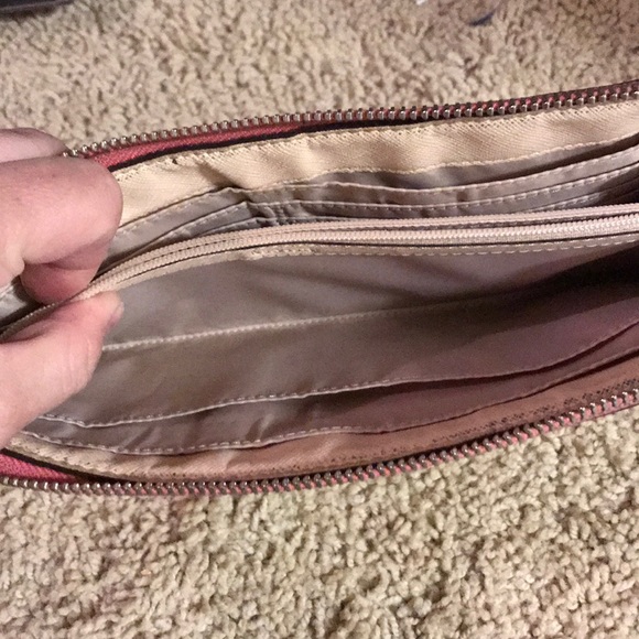 Coach - Picture 4 of 4